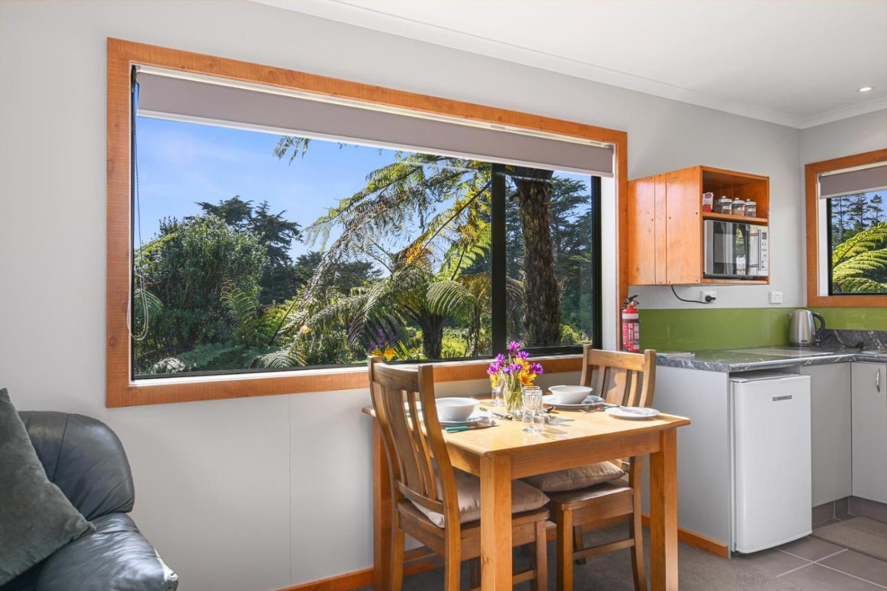 Upepo - The Garden Room - Cape Foulwind Studio ภายนอก รูปภาพ